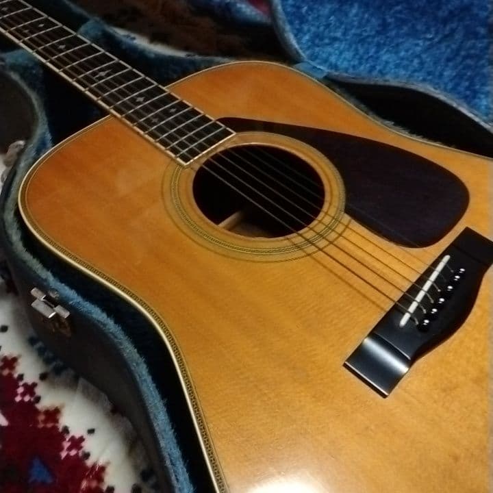 YAMAHA L-8 アコースティックギター 専用ケース付