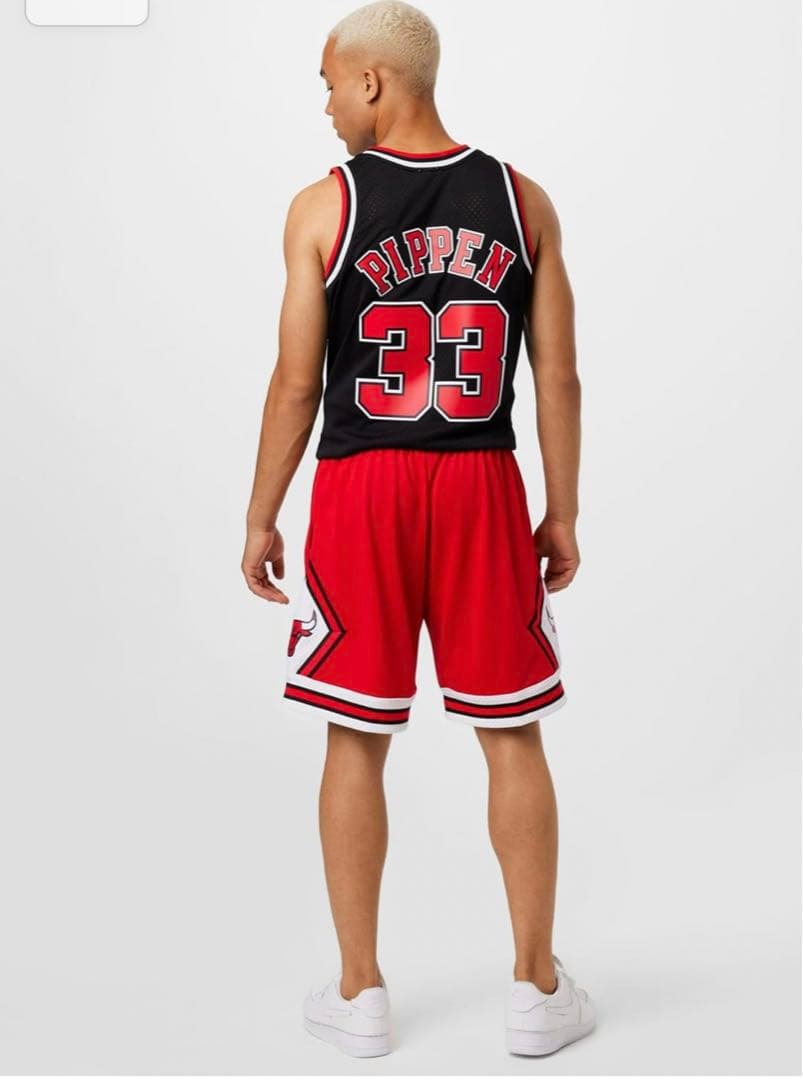 新品未使用タグ付きのNBA シカゴ　ブルズ（Chicago bulls）2XL