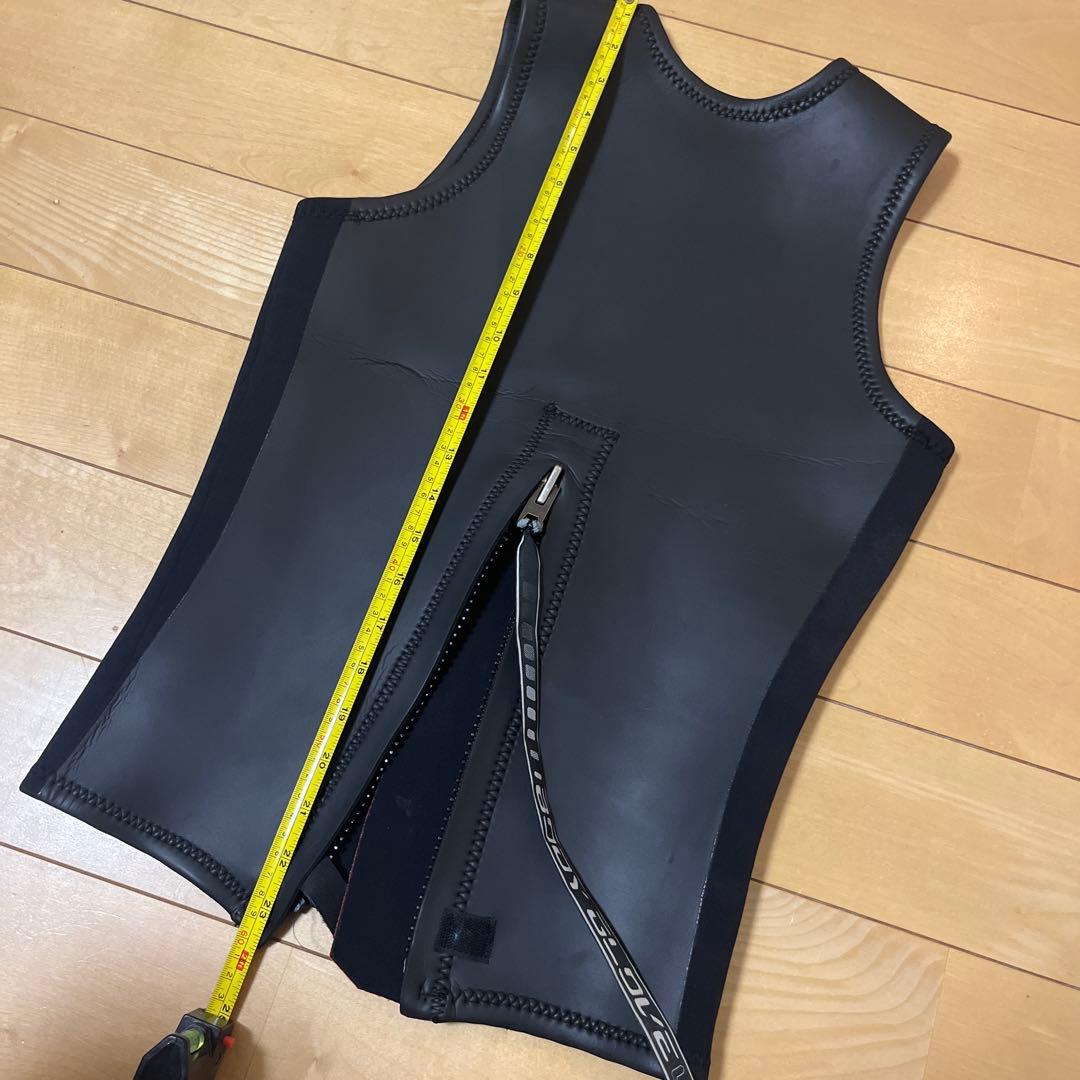 美品　Body globe ベスト　タッパー　L