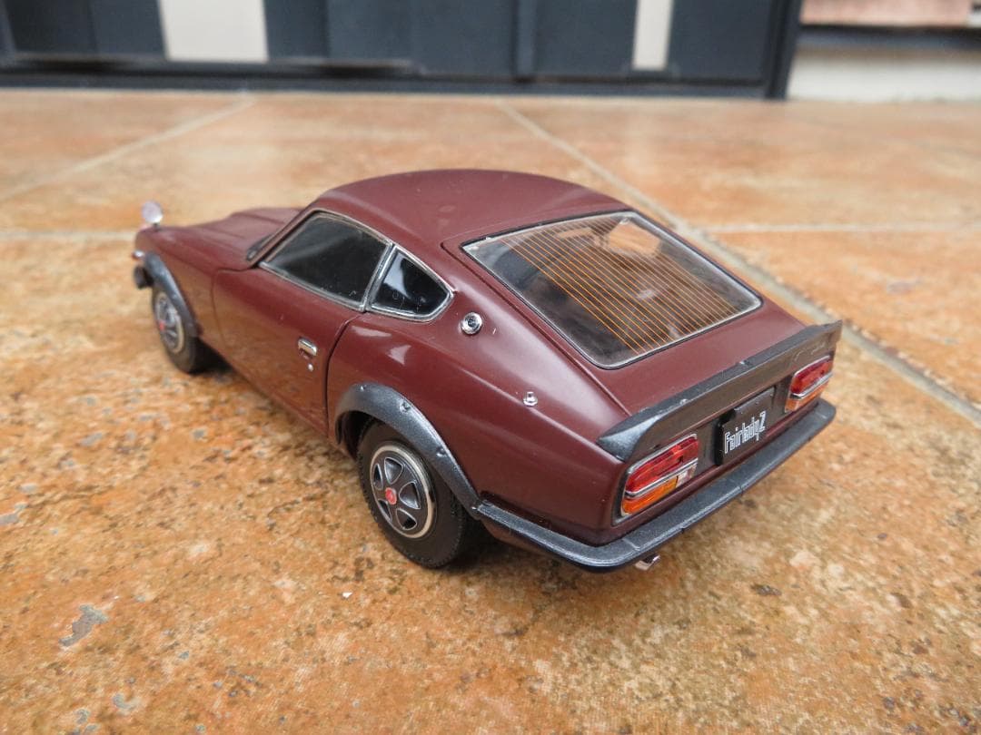 エブロ　1/24　フェアレディ240ZG