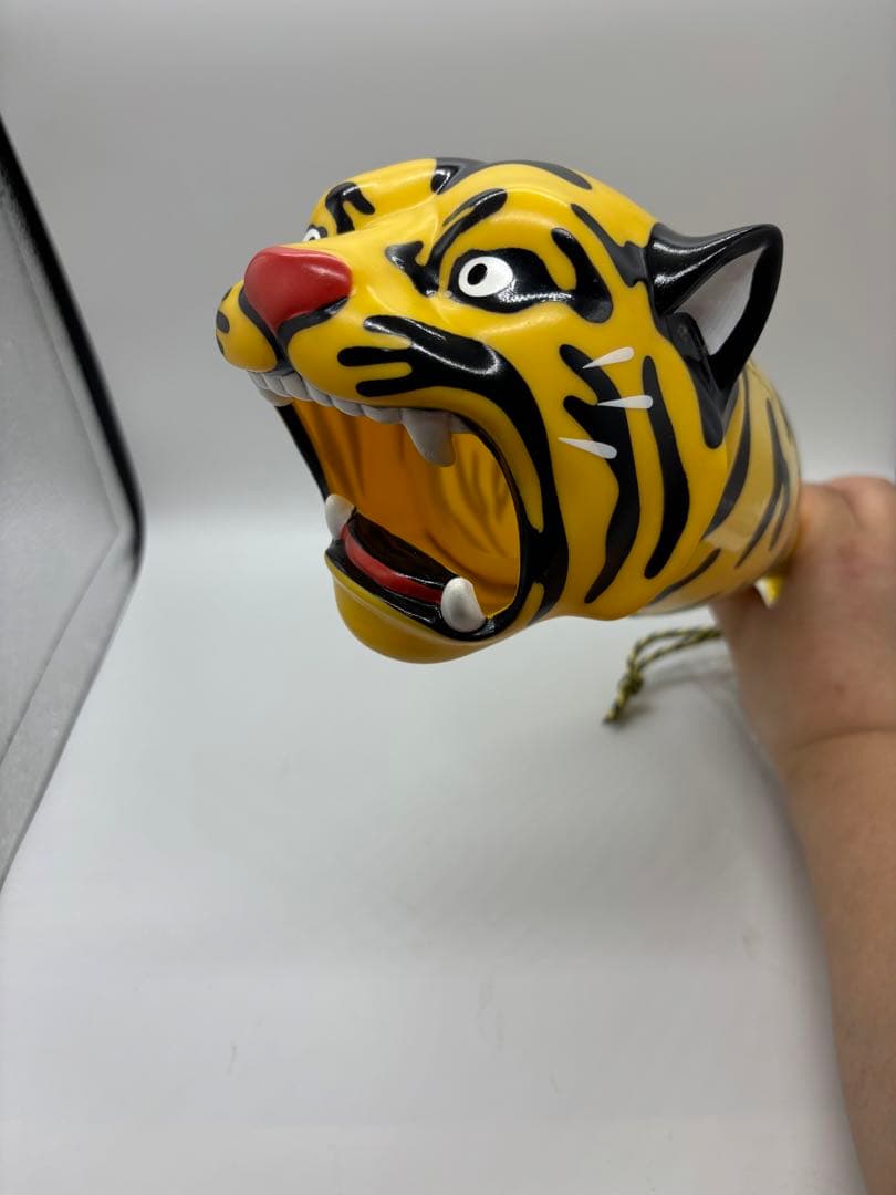 阪神タイガース　猛虎咆哮　応援メガホン　虎顔　当時物