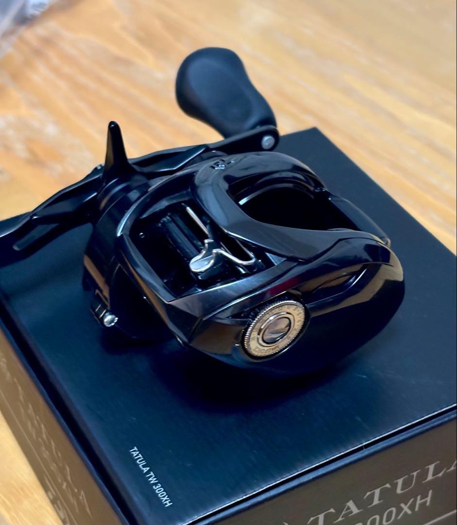 ダイワ タトゥーラTW 300XH & ソルティスト300 PE専用スプール付