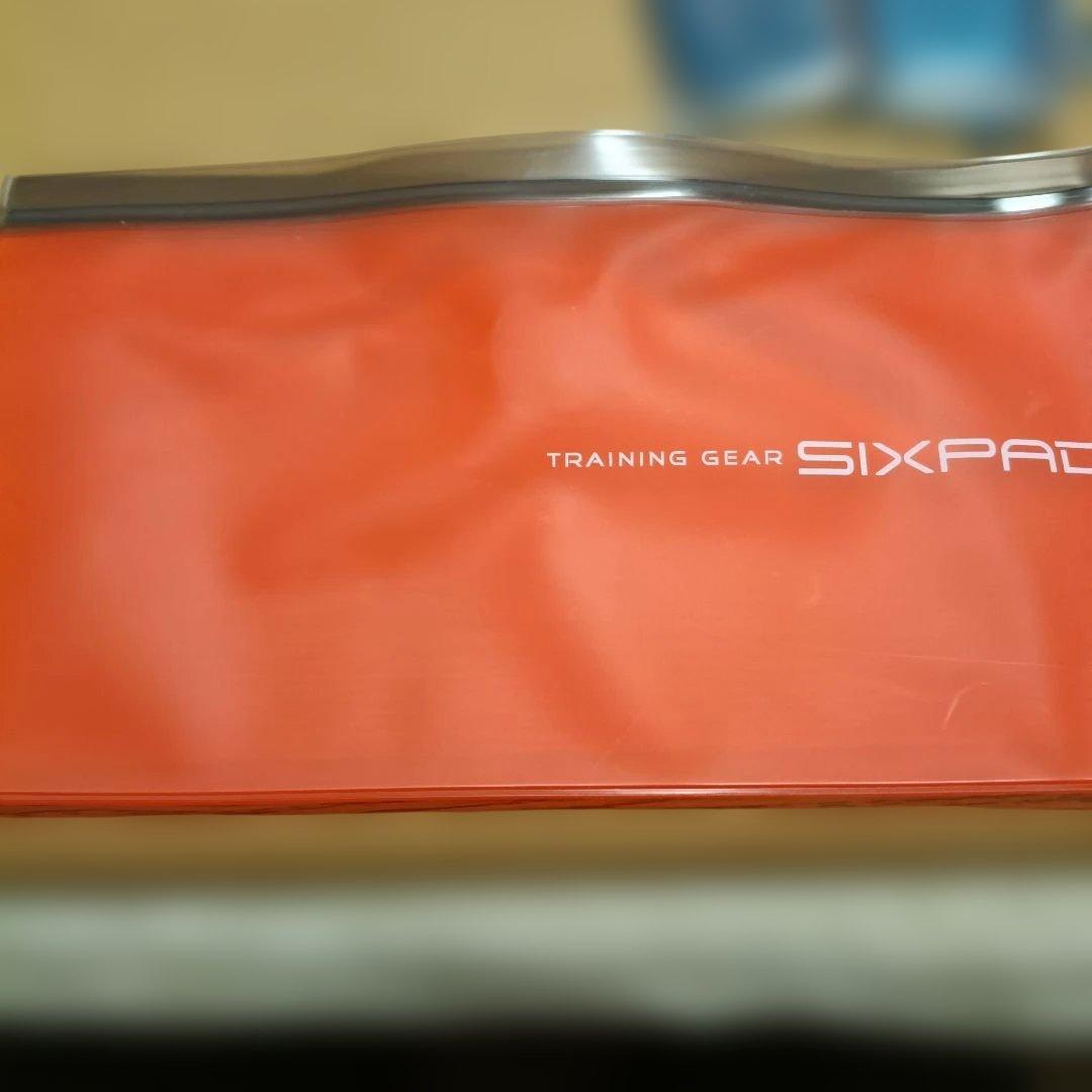 SIXPAD BODY REVOLUTION EMSトレーニング