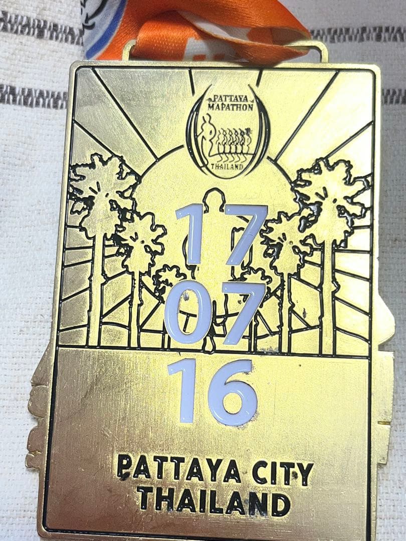 海外マラソン　メダル　完走thaiタイ泰Finisher/Marathon
