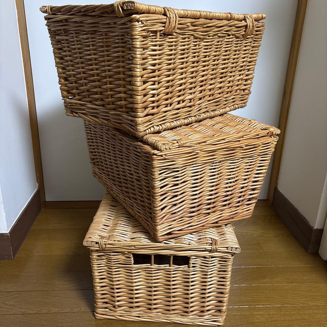 蓋付き籐バスケット