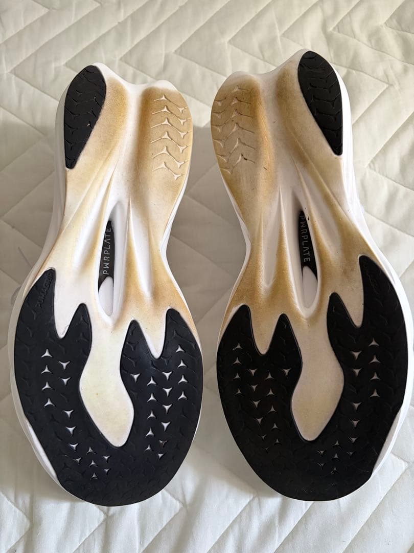 【極美品】PUMA Deviate Nitro Elite 4【26.0】