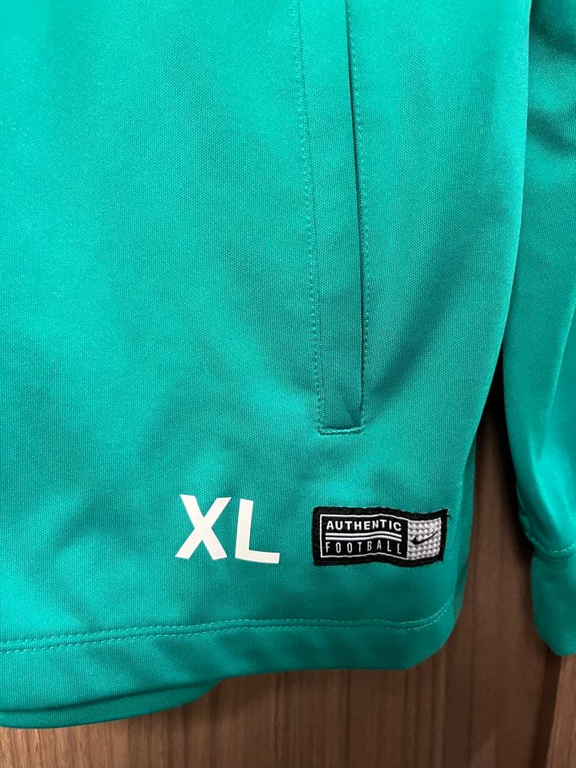 浦和レッズ　Nike GKトレーニングウェア　XLサイズ