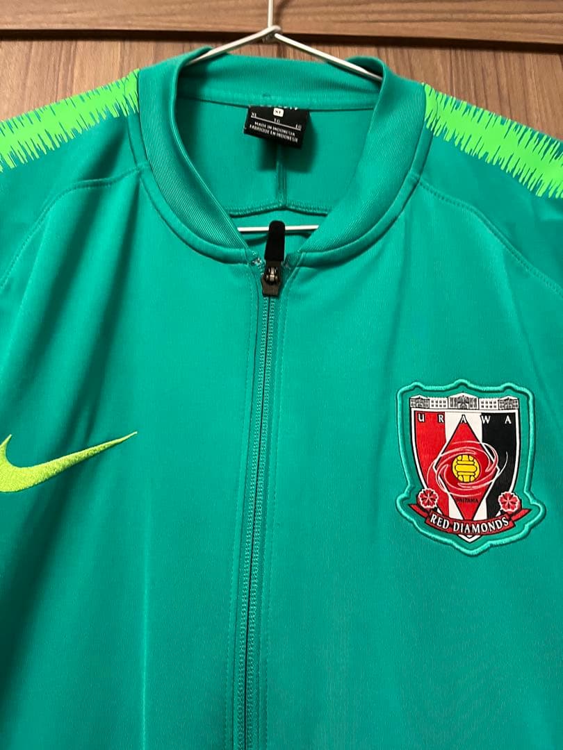 浦和レッズ　Nike GKトレーニングウェア　XLサイズ