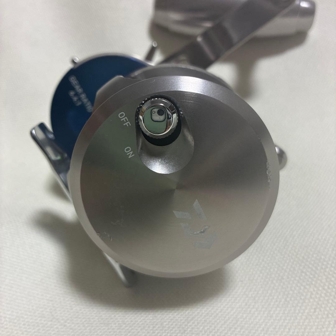 中古 DAIWA ダイワ 15ソルティガ 15H-SJ