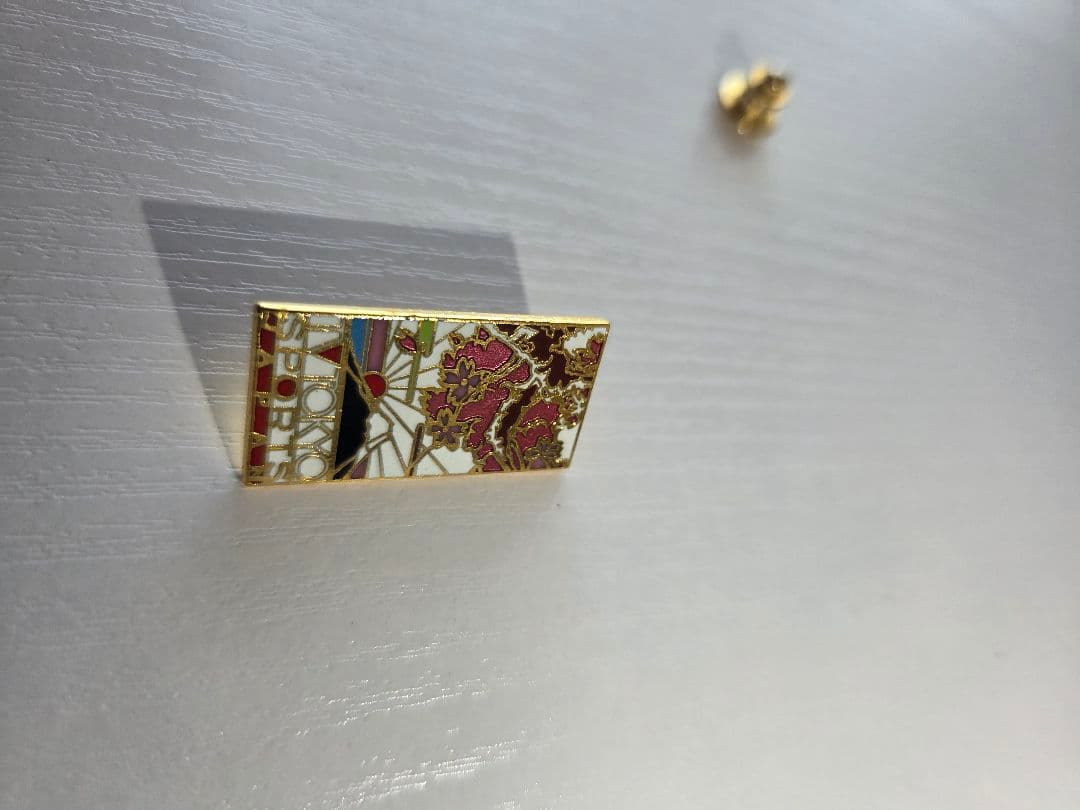 非売品　Tv Tokyo テレビ東京スポーツ ピンバッジ 桜デザイン