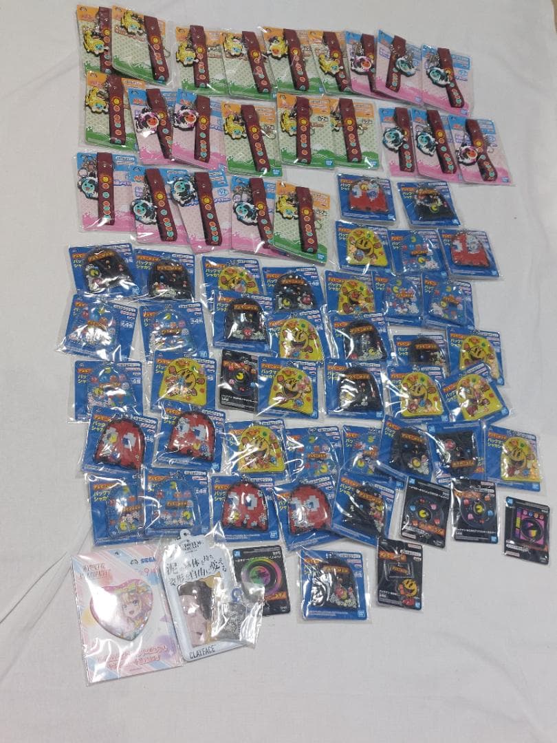 アクスタ　ストラップ　バッジ　まとめ売り　プライズ　大量　190点以上