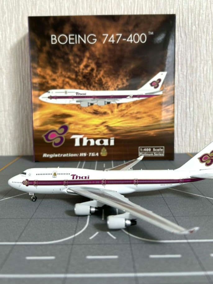 ♪︎Boeing 747-400 タイ航空 ジャンボ 1/400スケール