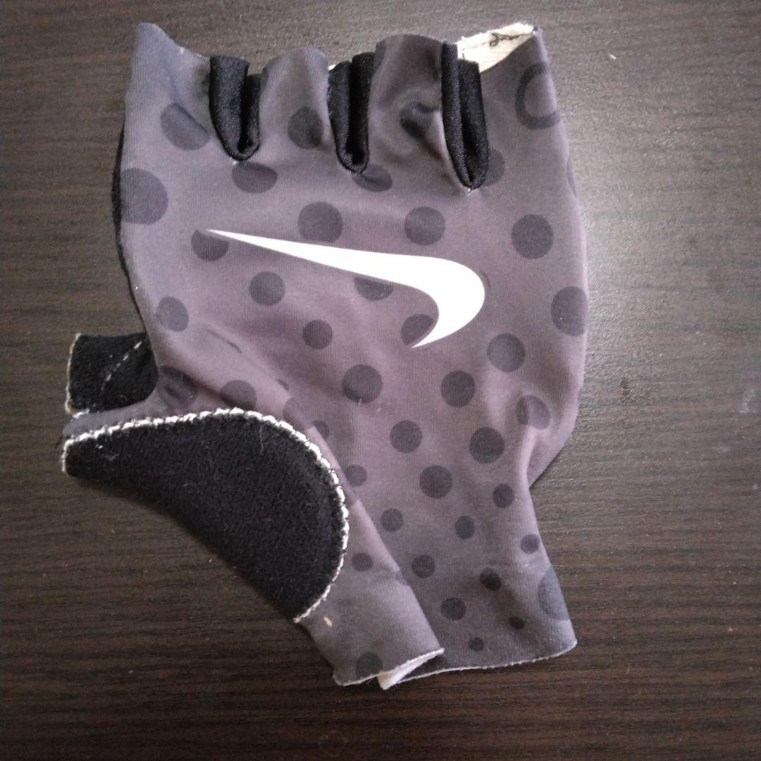 Nike サイクリンググローブ ポルカドット ブラック　ランスアームストロング