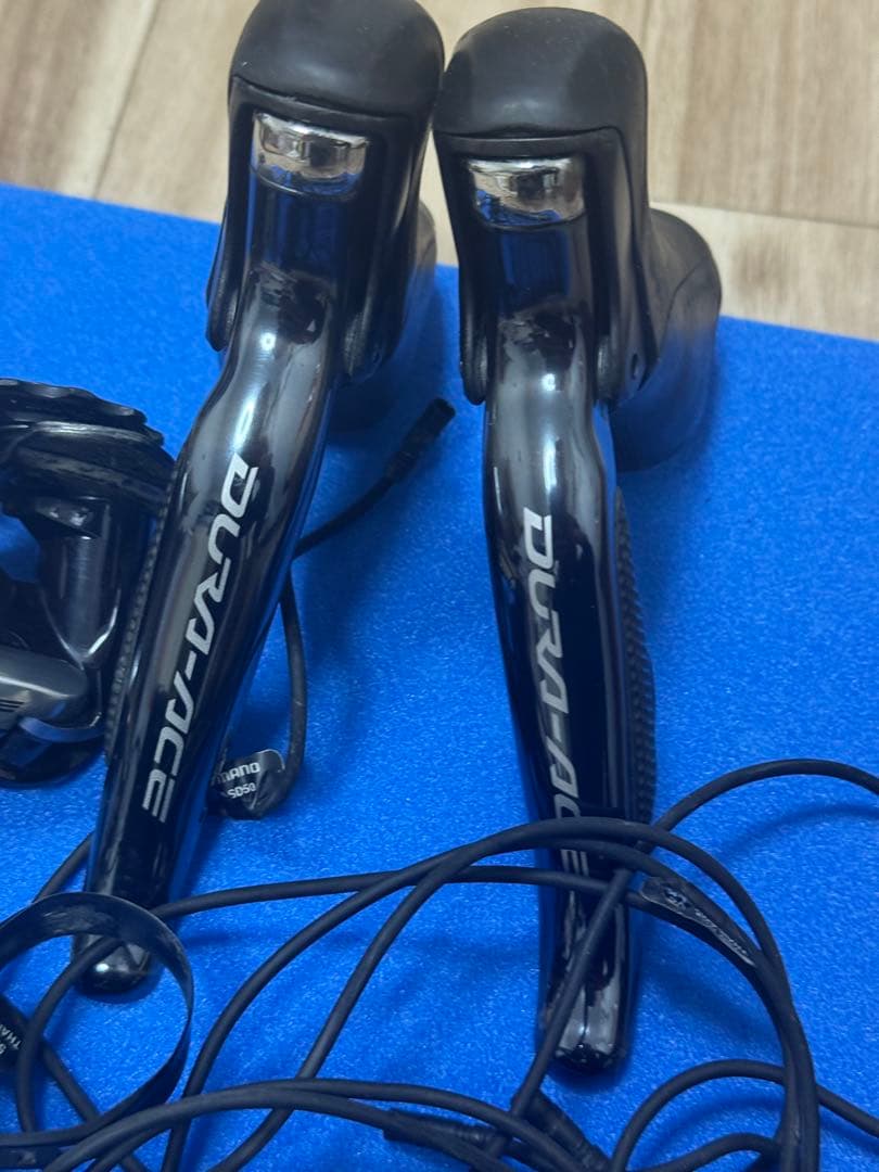 Shimano シマノ Dura ace di2 9070 2x11s
