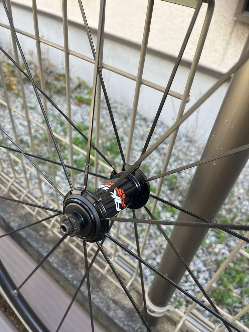 MAVICマヴィックアクシウムレースリムブレーキ10速用ホイール