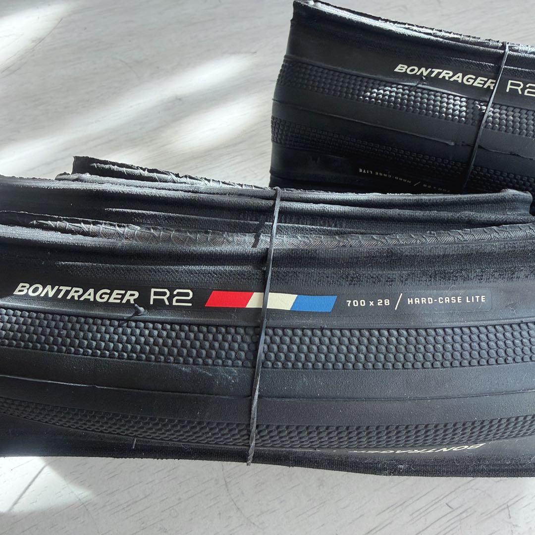 パーツ BONTRAGER R2 Hard-Case Lite 700 x 28
