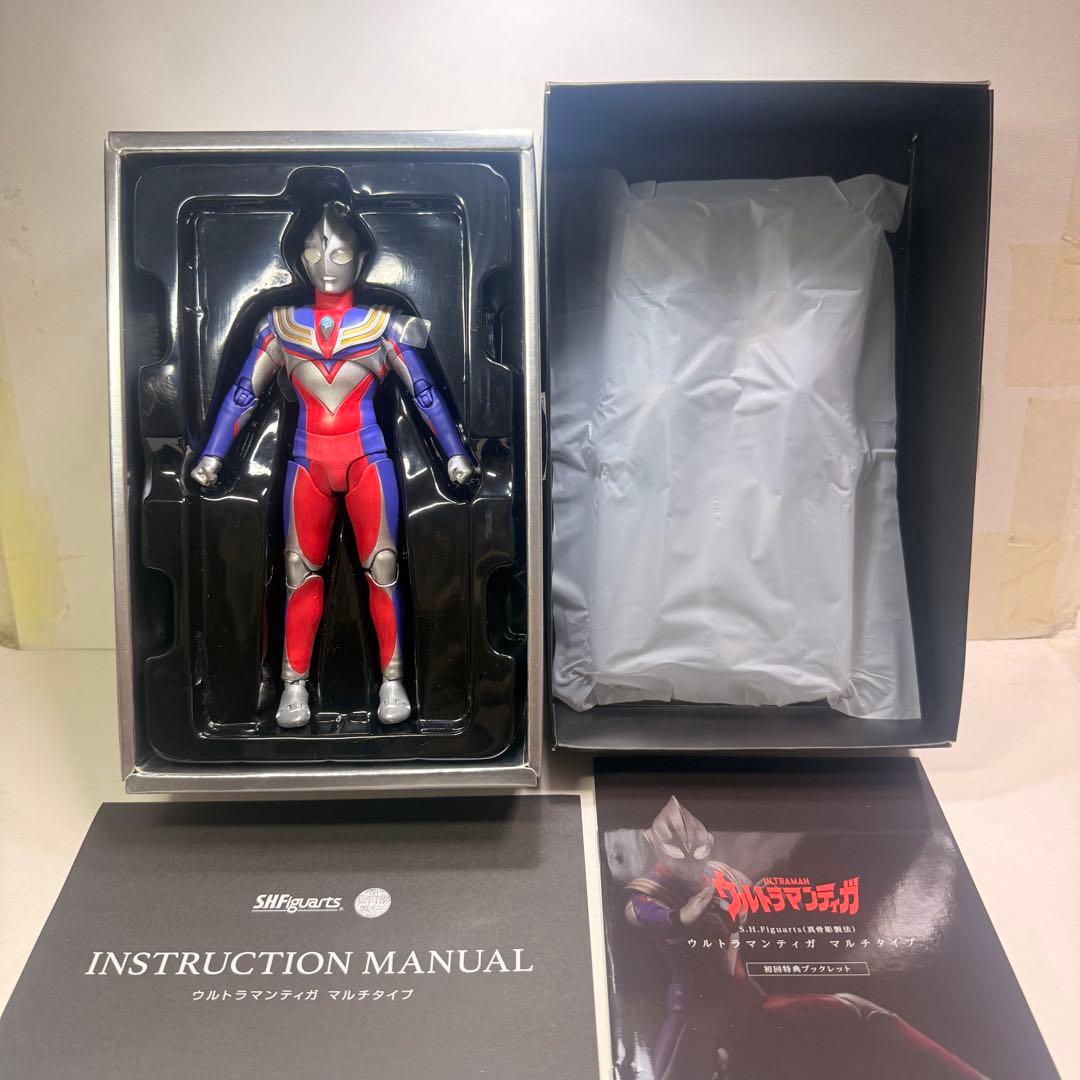 S.H.Figuarts 真骨彫製法 ウルトラマンティガ 、ダイナ 2点セット