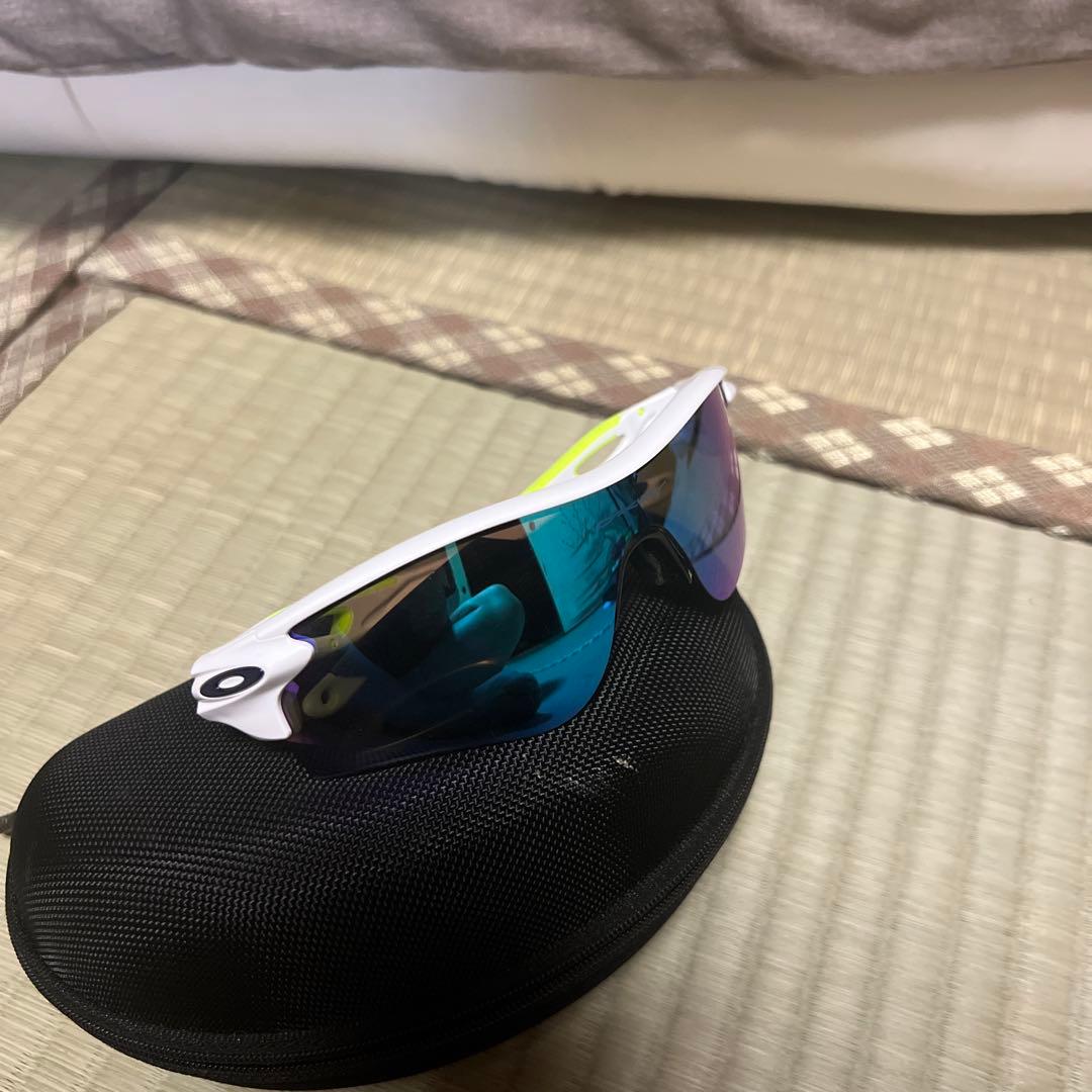 Oakley スポーツサングラス ケース付き