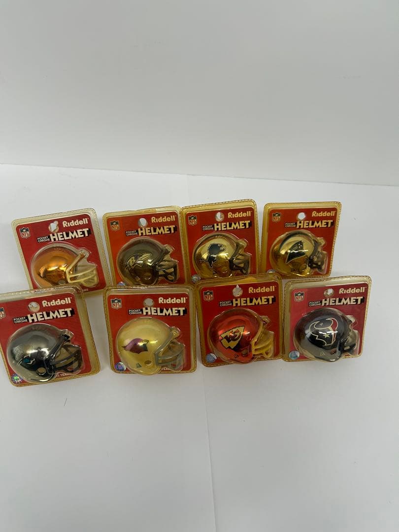 Riddell ポケットクロームヘルメット セット（8個）