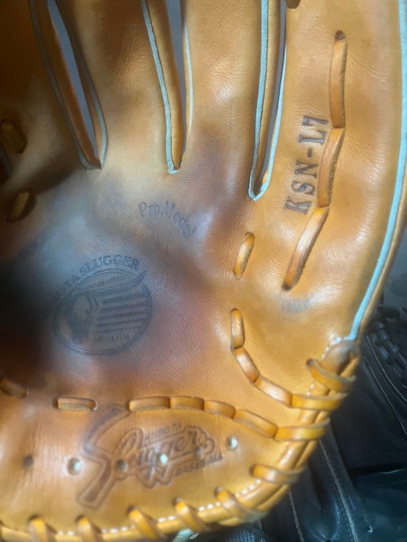 Slugger BSL-17 野球グローブ 右手用