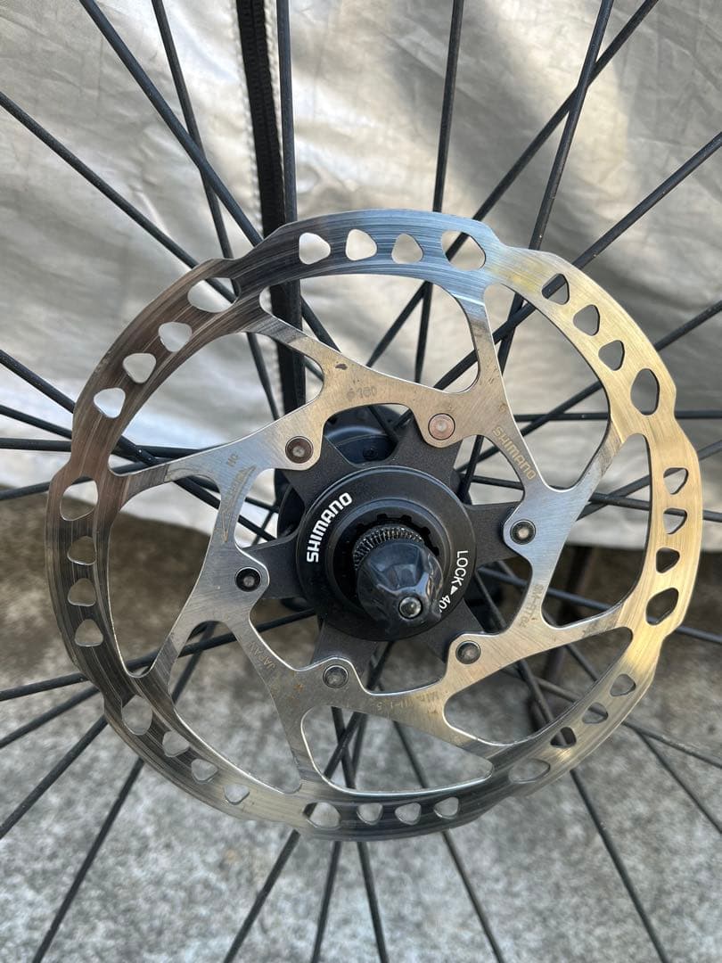 【24時間以内発送】マキシスタイヤ付き！SHIMANO WH-MT15 DISC