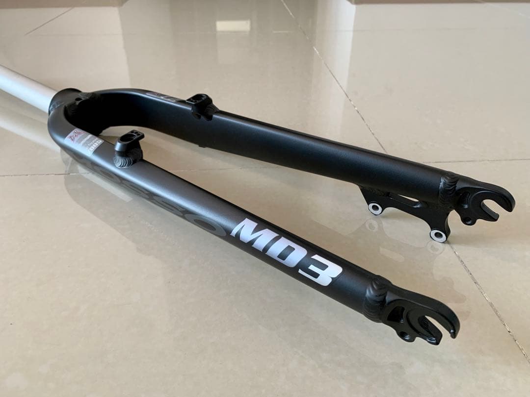 新品MOSSO FK-MD3 26インチ MTB向けアルミフロントフォーク新品