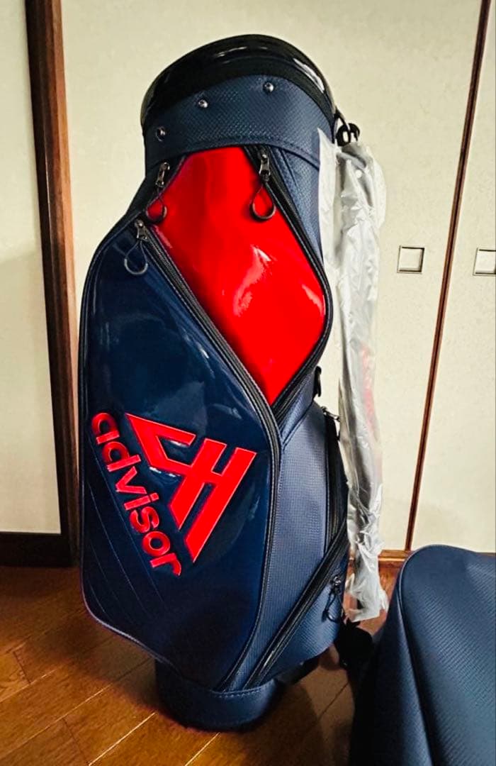 お値下げ【新品.未使用】advisar キャデイバッウ
