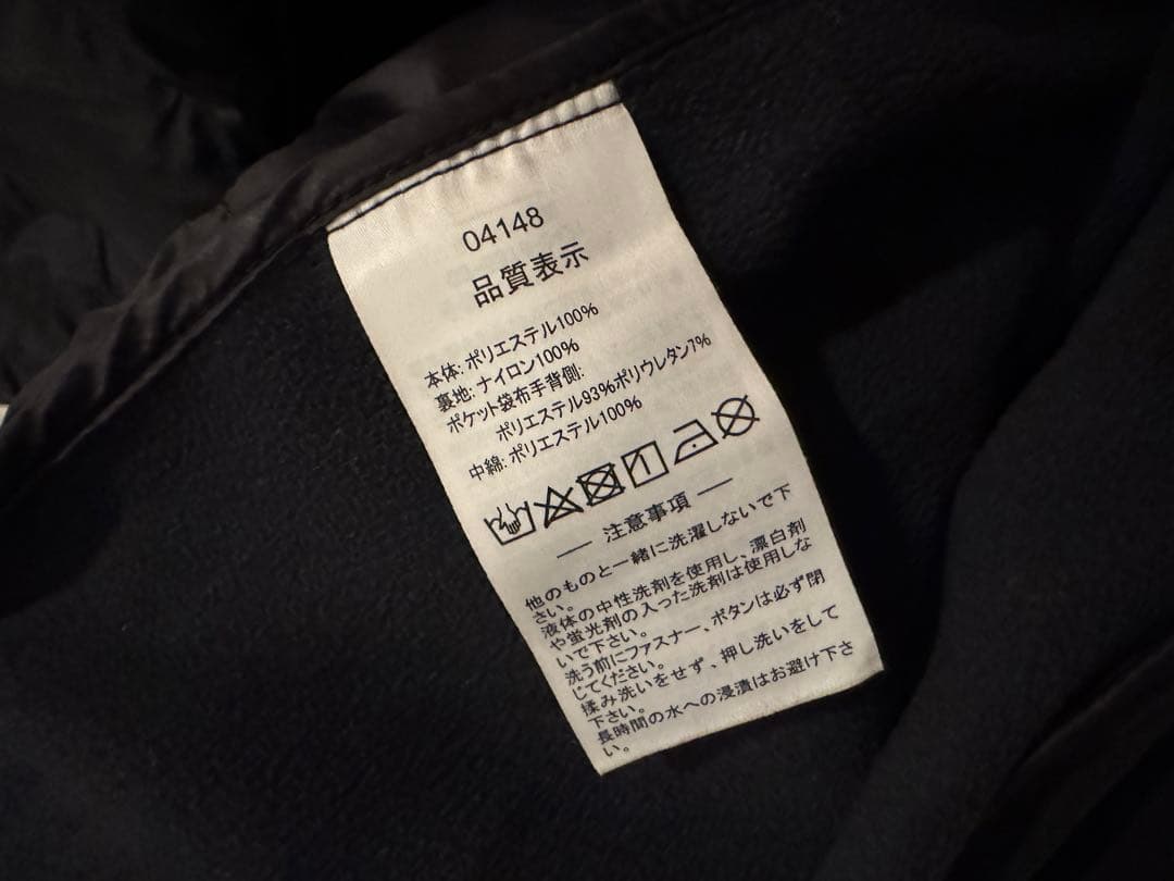 ATHLETA アスレタ 中綿 ウォームジャケット ダウン フード付 ブラック