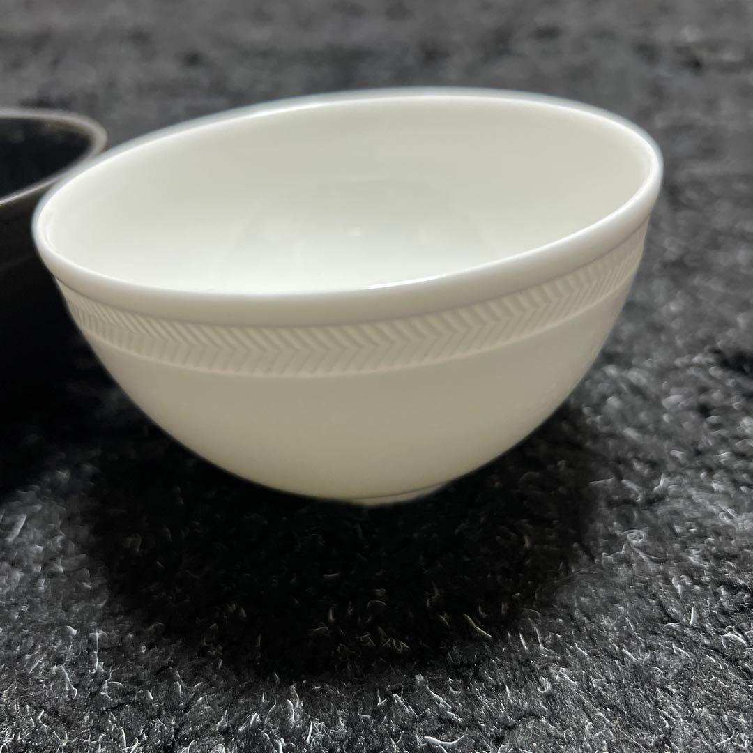 【廃盤品】ウェッジウッド　ナイト&デイ　ヘリンボーン　黒・白セット