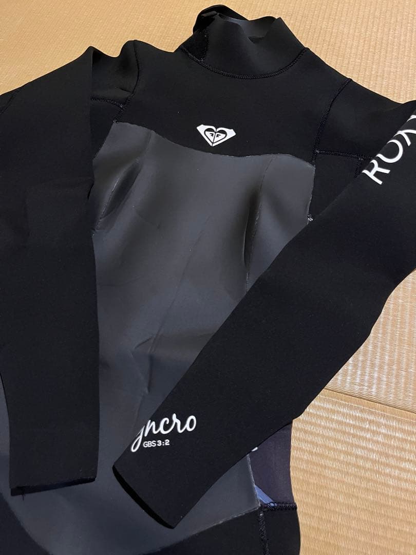 未使用品 ROXY ロキシー 3/2mm ロンスプ バックジッパーM