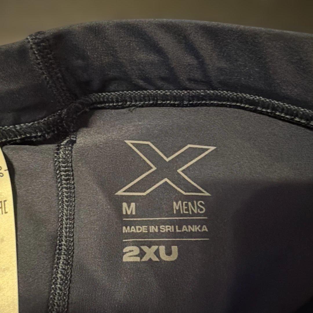 ヒ*ー様 2XU メンズ ランニングパンツ Mサイズ ダークグレー
