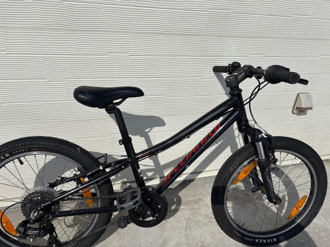 Specializedスペシャライズド HOTROCK　20インチ　子供用MTB