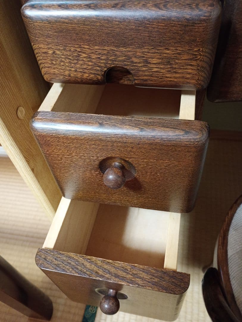 【中古品】木製ドレッサー・鏡台 　椅子同時購入必須