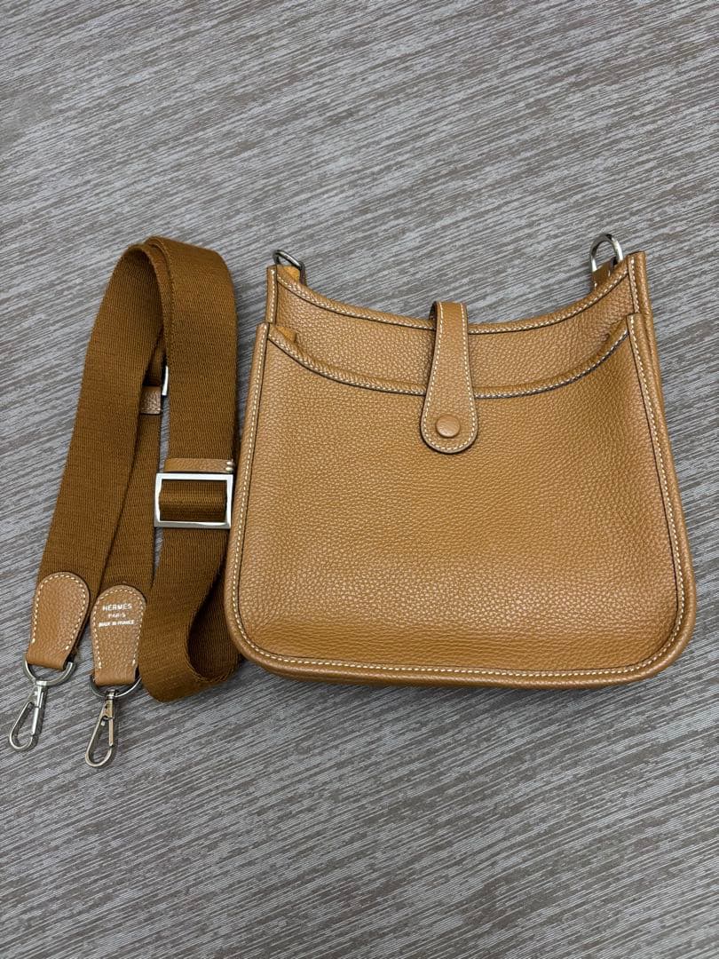 HERMES ノベルティ ショルダーバック