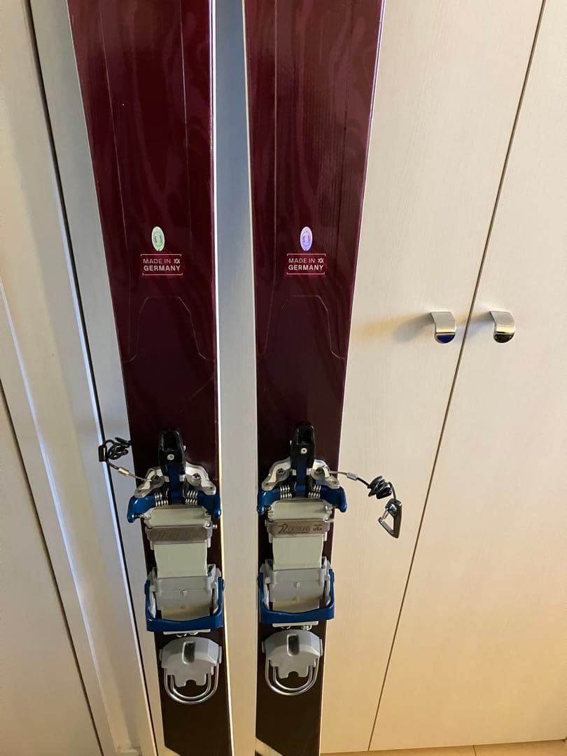 Volkl Yumi 168cm 22 designs Lynx 予備プレート付