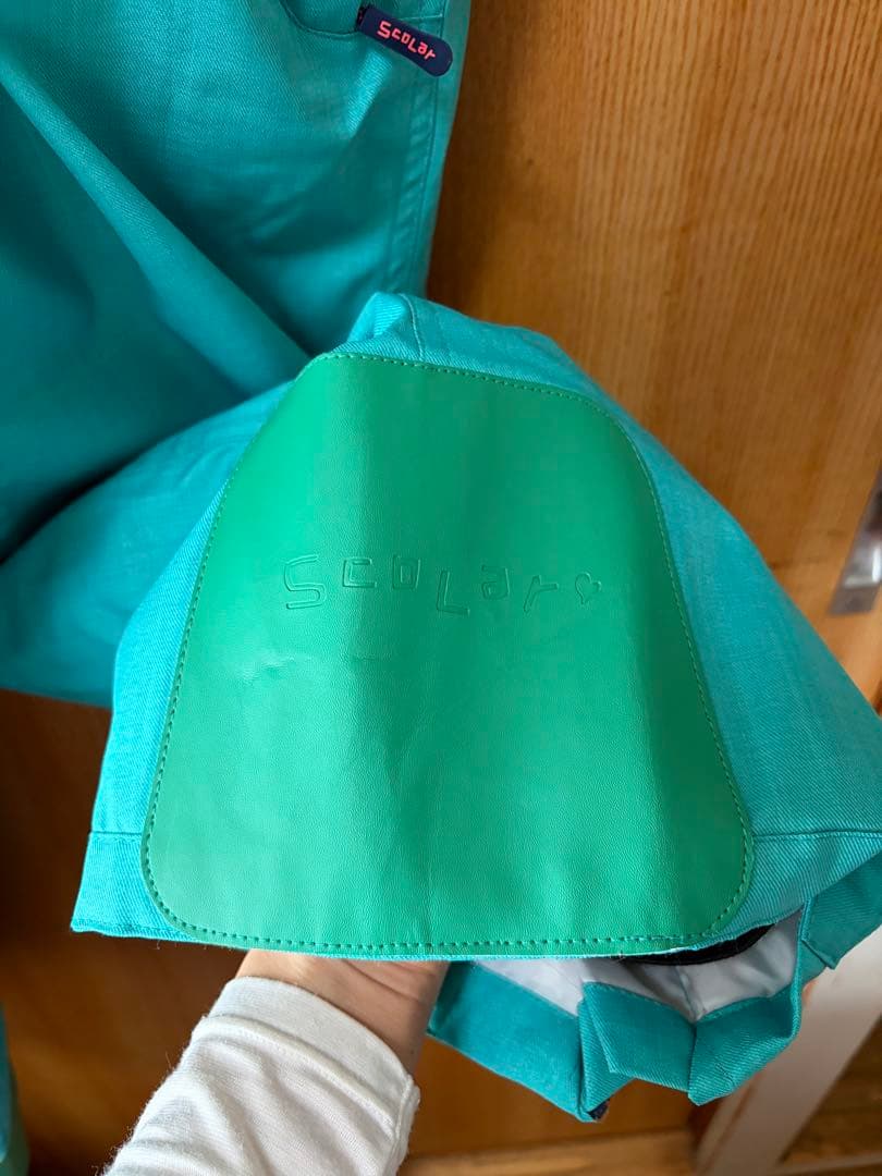 ScoLar スカラー☆パステルカラーの可愛い花柄スノボウェア上下セット！