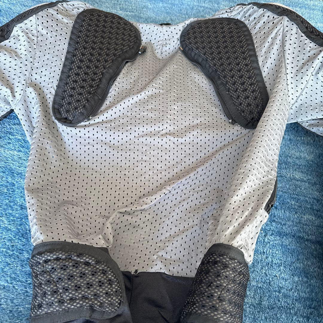 DAINESE プロテクター付きウェア Mサイズ