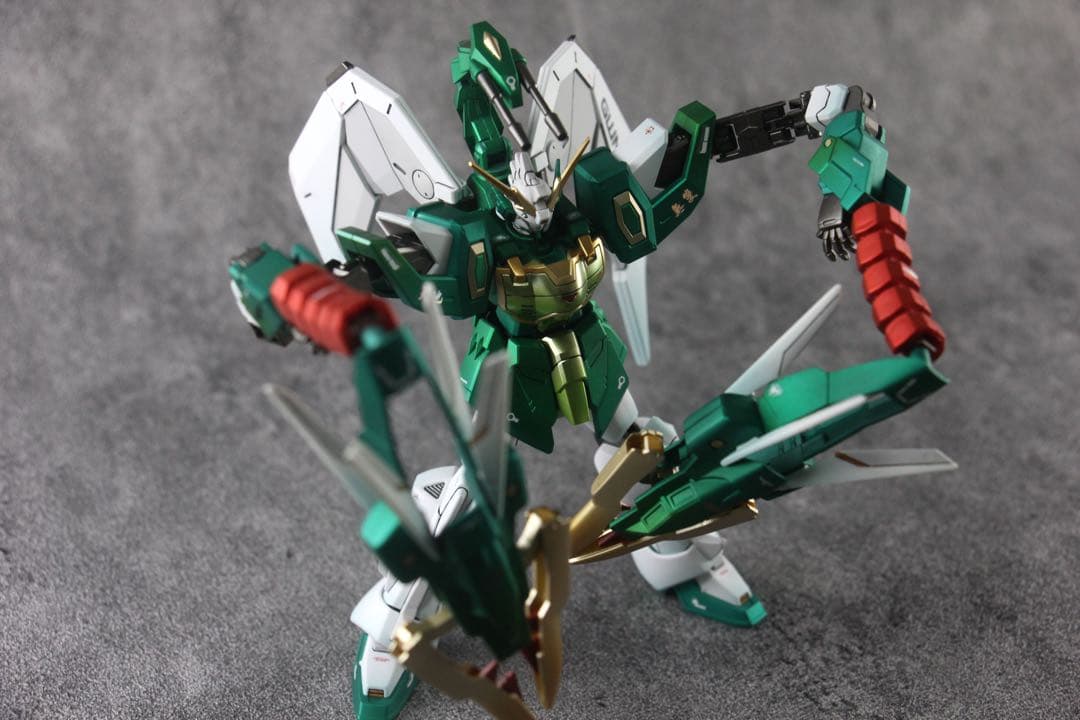 ＨＧ 1/144 アルトロンガンダム 新機動戦記ガンダムEW 改修塗装済み完成品