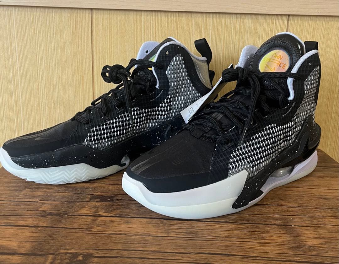 新品未使用　NIKE AIR ZOOM G.T.JUNP EP 27.5