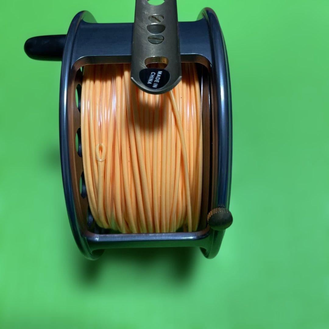 Classic Salmon フライリール