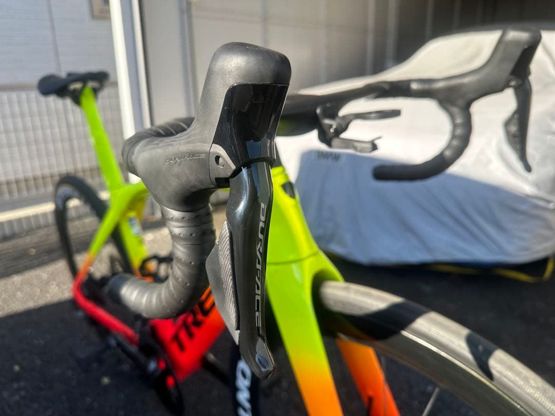TREK Madone SLR 9 Gen 6 2022 （引取限定）