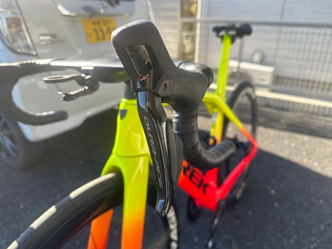 TREK Madone SLR 9 Gen 6 2022 （引取限定）