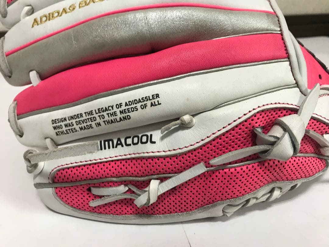 adidas 軟式グローブ