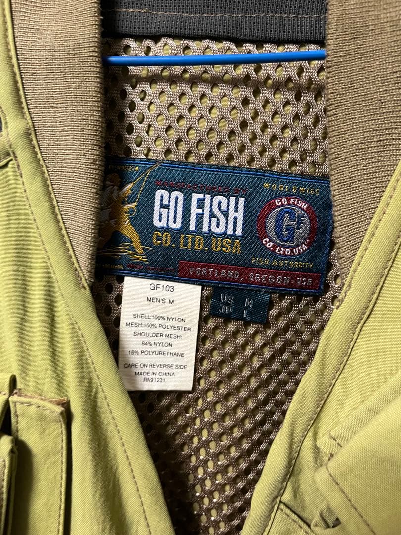Go Fish フィッシングベスト　Mサイズ