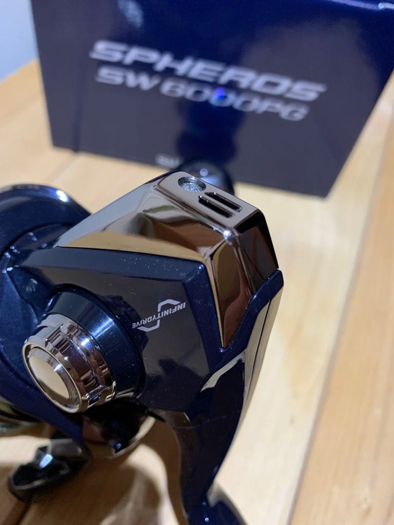 SHIMANO スフェロスSW 6000PG スピニングリール【美品】チタンノブ