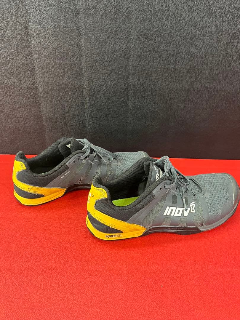 inov-8 235トレーニングシューズ 27cm