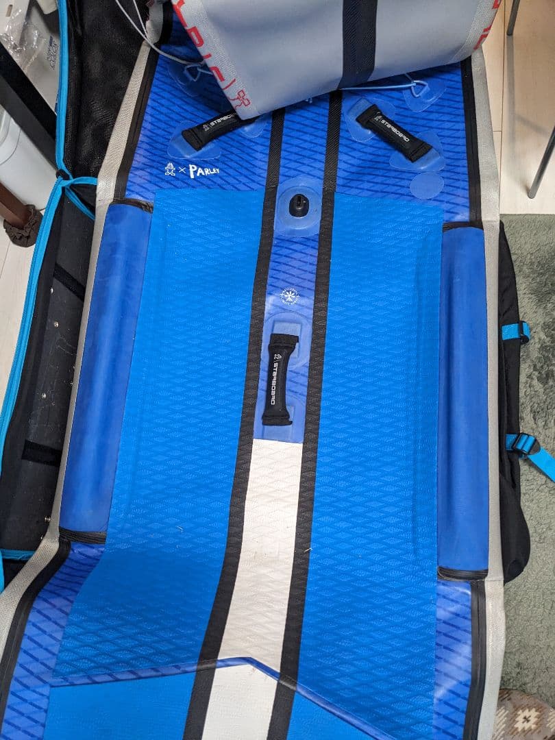 23年STARBOARD 12'6\" X 27\" X 6\" AIRLINE美品