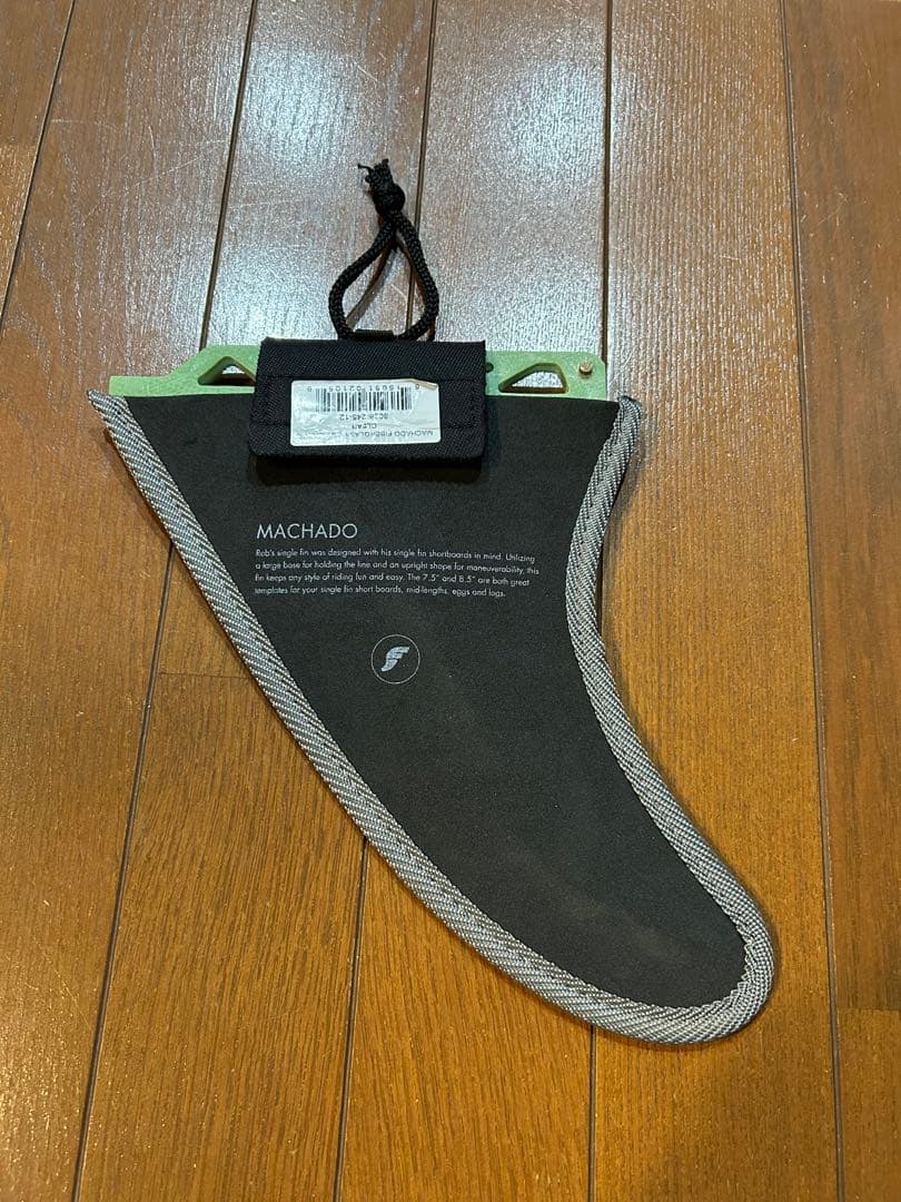 futures. MACHADO 7.5 シングルフィン