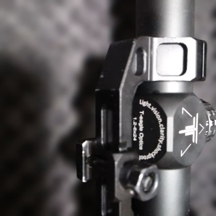 総帥　T-EAGLE EO 1-6x24 スコープ