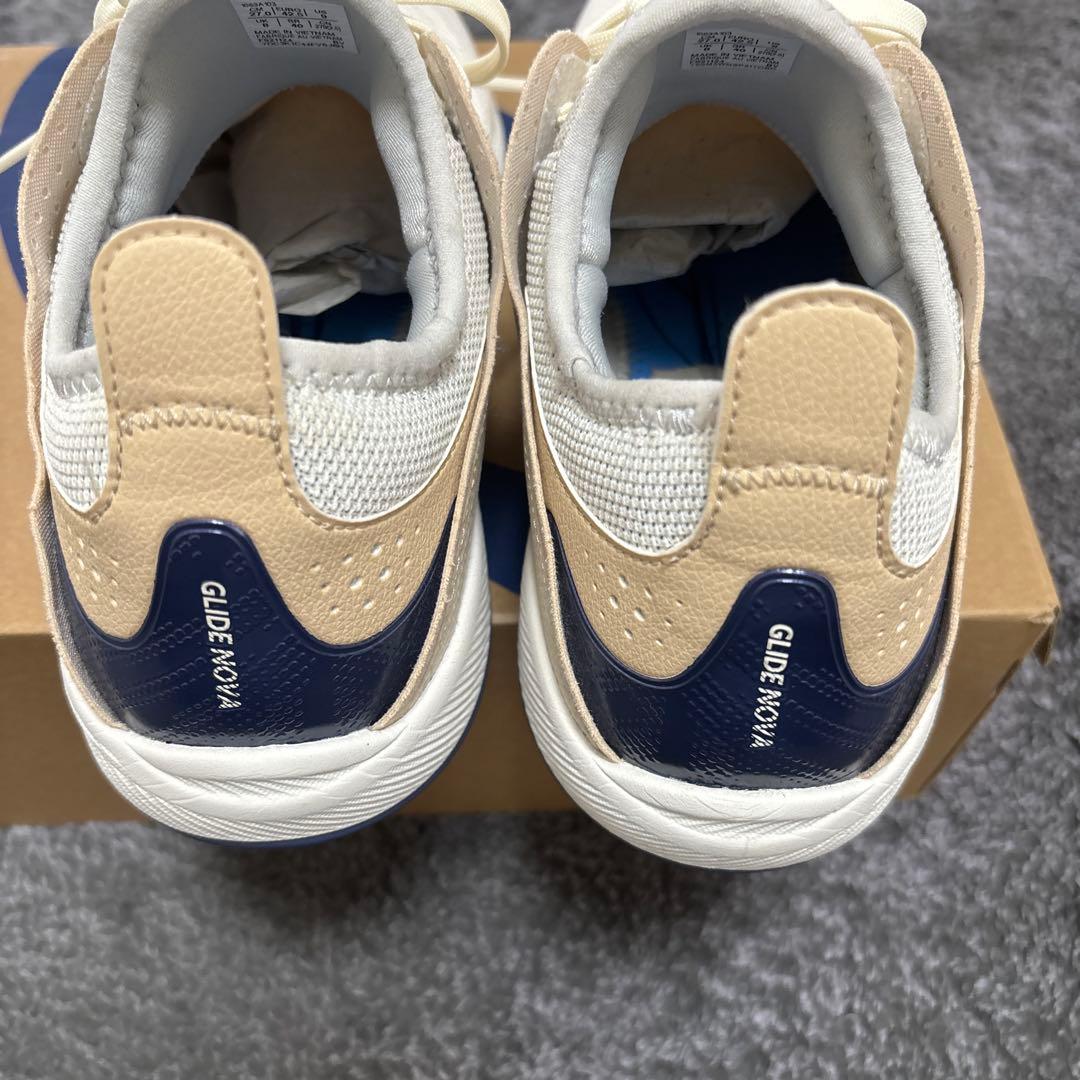 アシックス グライドノヴァ FF3 CREAM/THUNDER BLUE